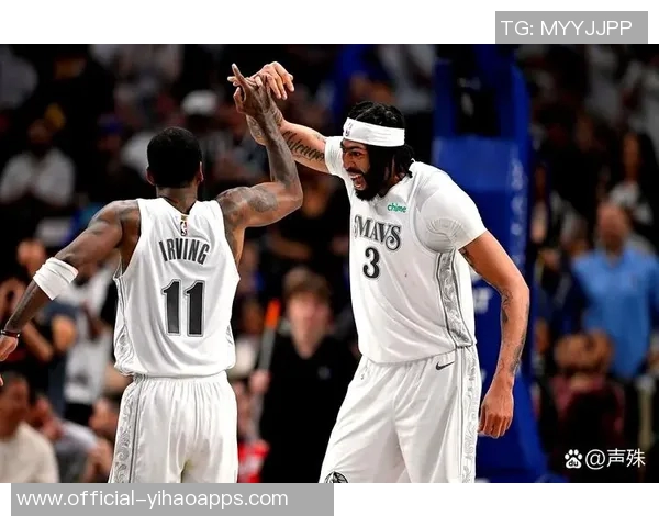 里夫斯轻松战胜尼克斯后期待浓眉回归却惊闻其被交易消息 里夫斯轻松战胜尼克斯后期待浓眉回归却惊闻其被交易消息