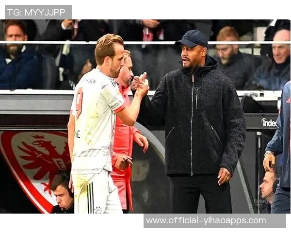 拜仁提前续约孔帕尼以防曼城挖角瓜帅接班人