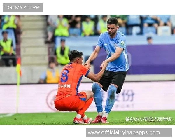 大连英博迎来拉布亚德归队训练全力备战明日集结