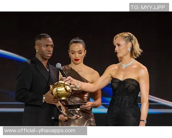 2025年环足奖最佳中场候选人名单揭晓维尔茨若昂内维斯佩德里引关注