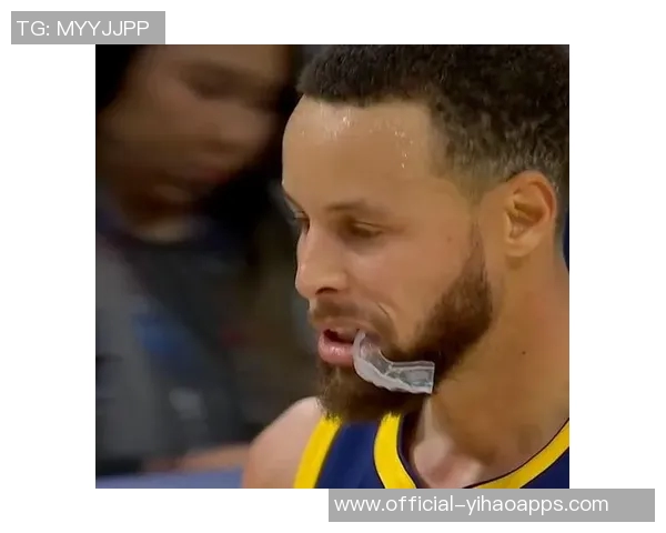 库里直言失利原因：关键时刻篮板争夺失利20次失误让人无法接受